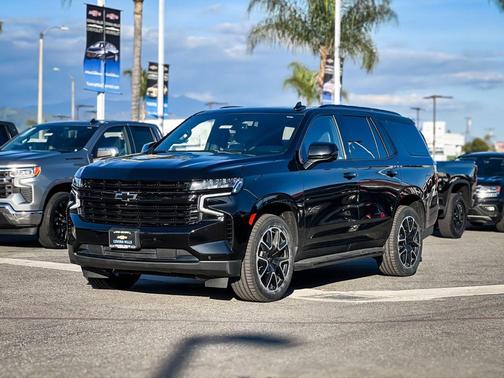 2023 Chevrolet Tahoe 4WD RST