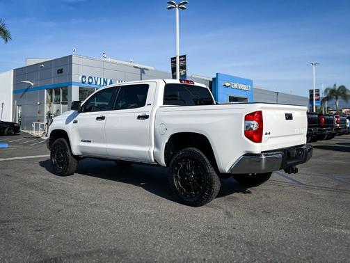 2019 Toyota Tundra SR5