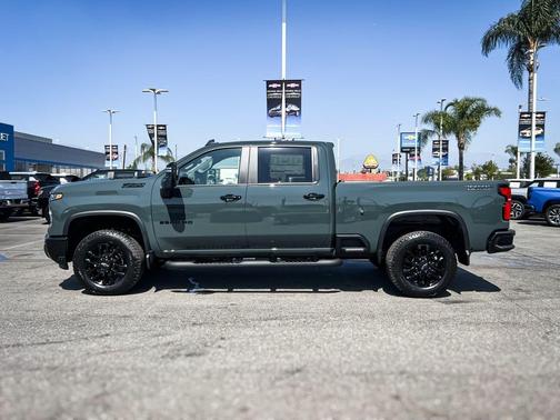Cypress Gray 2026 Chevrolet Silverado 2500 LT