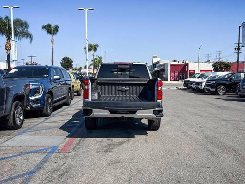 Sterling Gray Metallic 2026 Chevrolet Silverado 1500 LT