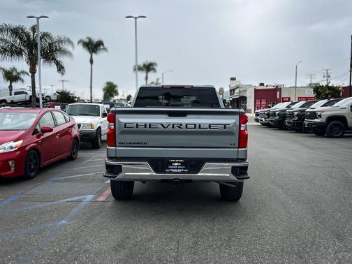 Sterling Gray Metallic 2026 Chevrolet Silverado 1500 LT