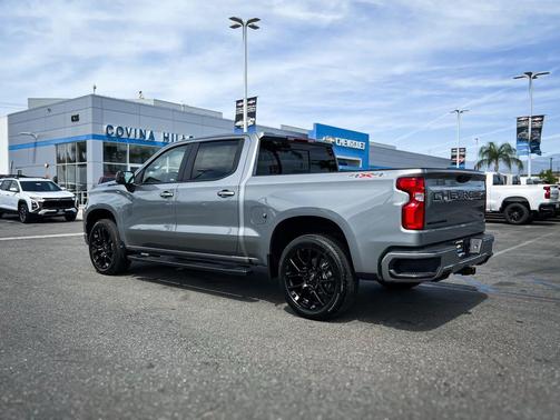 Sterling Gray Metallic 2026 Chevrolet Silverado 1500 RST