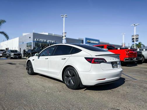 2020 Tesla Model 3 Standard Range Plus