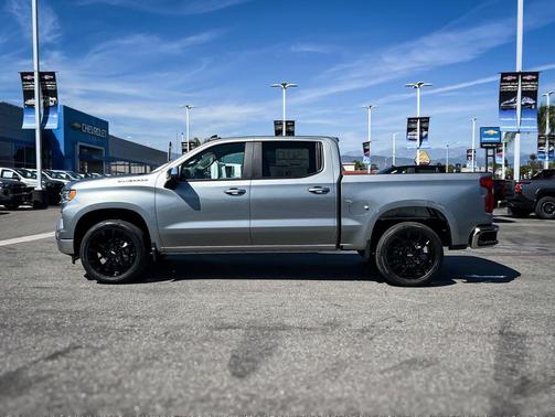 Sterling Gray Metallic 2026 Chevrolet Silverado 1500 LT