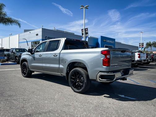Sterling Gray Metallic 2026 Chevrolet Silverado 1500 LT