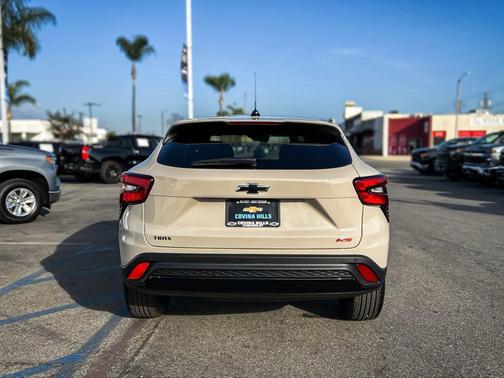 2026 Chevrolet Trax FWD 1RS