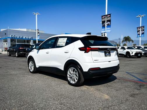 2027 Chevrolet Bolt LT