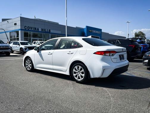 Ice 2024 Toyota Corolla LE