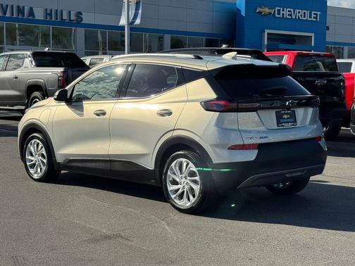 2023 Chevrolet Bolt EUV FWD LT