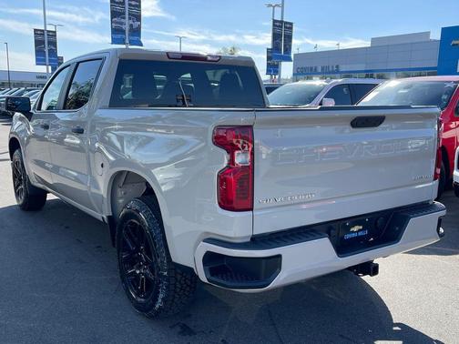2026 Chevrolet Silverado 1500 Custom