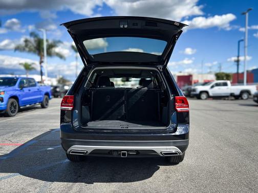 2020 Volkswagen Atlas 3.6L SE w/Technology