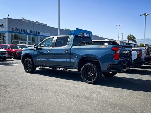 Lakeshore Blue Metallic 2024 Chevrolet Silverado 1500 LT Trail Boss