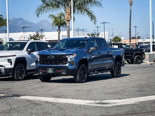Lakeshore Blue Metallic 2024 Chevrolet Silverado 1500 LT Trail Boss