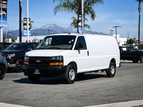 2023 Chevrolet Express 2500 RWD 2500 Extended Wheelbase WT