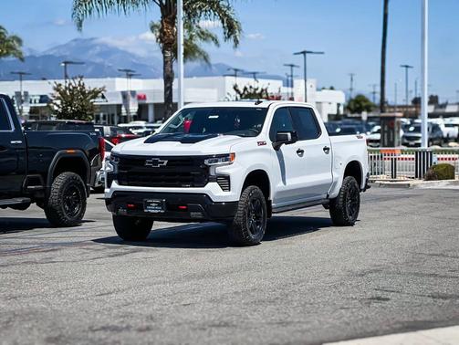 Summit White 2026 Chevrolet Silverado 1500 LT Trail Boss