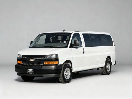 2023 Chevrolet Express 3500 RWD 3500 Extended Wheelbase LS