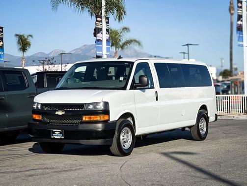 2023 Chevrolet Express 3500 RWD 3500 Extended Wheelbase LS