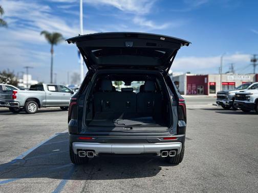 2026 Chevrolet Traverse AWD Z71
