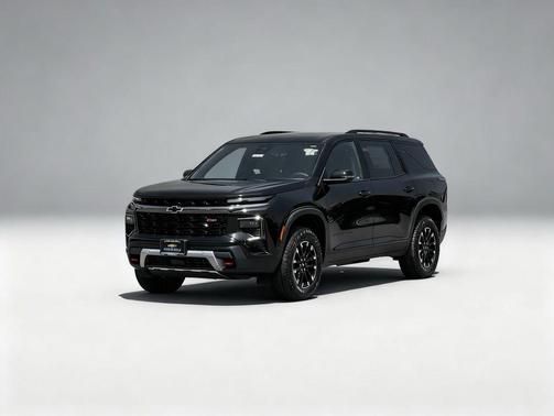 Mosaic Black Metallic 2026 Chevrolet Traverse AWD Z71