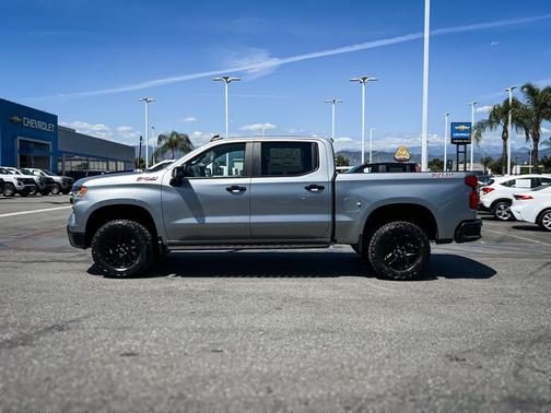 Sterling Gray Metallic 2026 Chevrolet Silverado 1500 LT Trail Boss