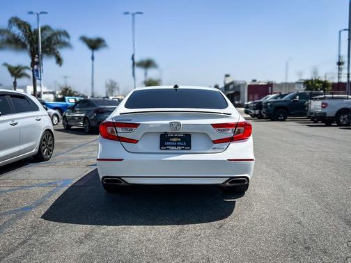 Platinum White Pearl 2021 Honda Accord Sport 1.5T