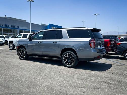 Satin Steel Metallic 2021 Chevrolet Suburban RST