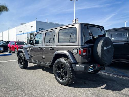 2019 Jeep Wrangler Unlimited Sahara