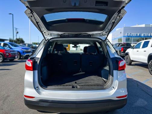 2021 Chevrolet Equinox LS