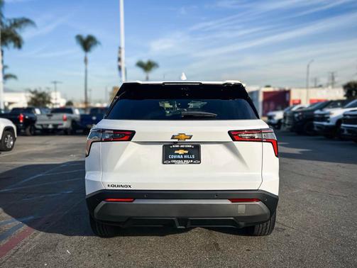 2026 Chevrolet Equinox 1LT