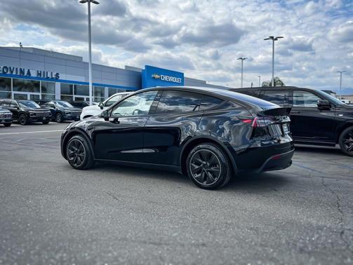 Solid Black 2023 Tesla Model Y Long Range Dual Motor All-Wheel Drive