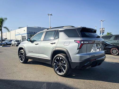 2026 Chevrolet Equinox FWD RS