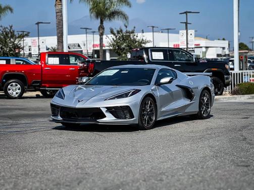 Blade Silver Metallic 2026 Chevrolet Corvette Stingray w/1LT