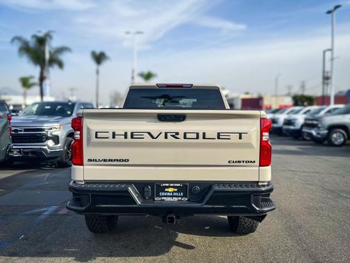 2026 Chevrolet Silverado 1500 Custom Trail Boss