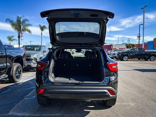 2026 Chevrolet Trax FWD 1RS