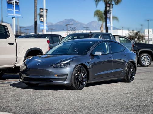 2022 Tesla Model 3 Performance