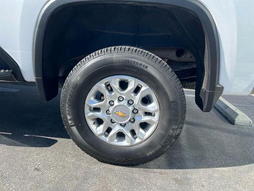 2025 Chevrolet Silverado 2500 LT