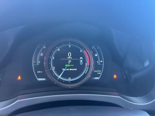 2016 Lexus IS 200t Base