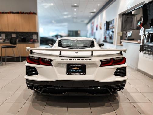 2026 Chevrolet Corvette Stingray w/1LT