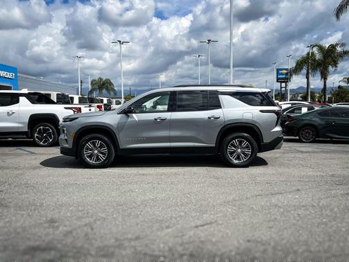 Sterling 2026 Chevrolet Traverse LT