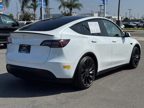 2023 Tesla Model Y Performance Dual Motor All-Wheel Drive
