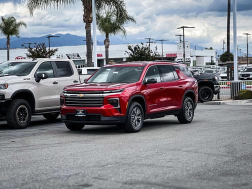 Radiant Red 2026 Chevrolet Traverse LT