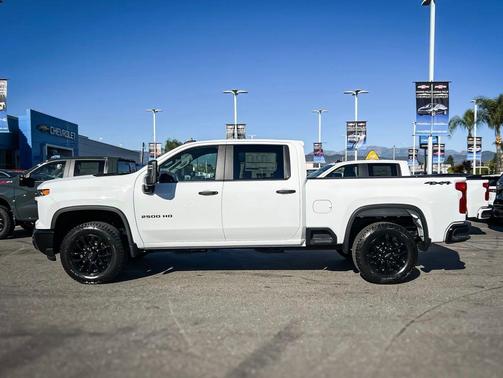 2026 Chevrolet Silverado 2500 Custom