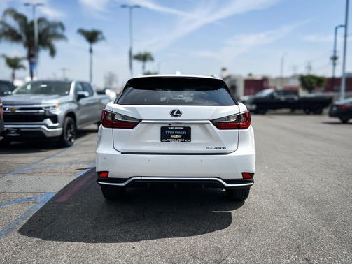 Eminent White Pearl 2022 Lexus RX 450h Base