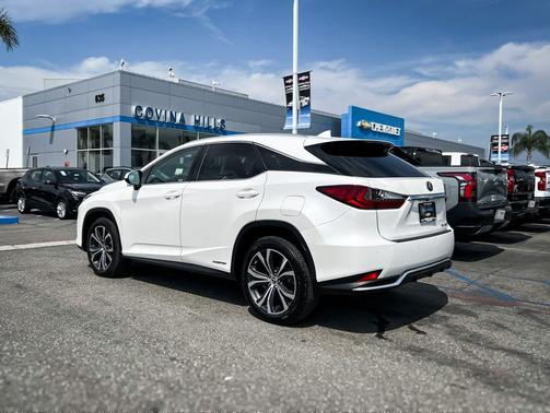 Eminent White Pearl 2022 Lexus RX 450h Base