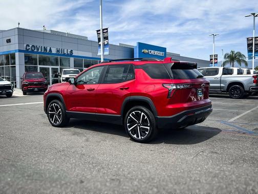 Radiant Red Tintcoat 2026 Chevrolet Equinox FWD RS