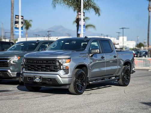 2026 Chevrolet Silverado 1500 Custom