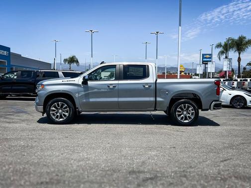 Sterling Gray Metallic 2026 Chevrolet Silverado 1500 LT