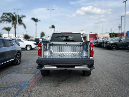 Sterling Gray Metallic 2026 Chevrolet Silverado 1500 LT