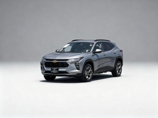 Sterling Gray Metallic 2025 Chevrolet Trax LT