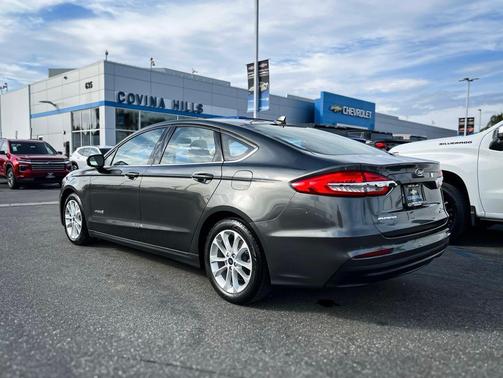 2019 Ford Fusion Hybrid SE